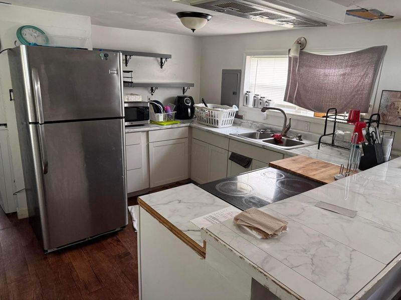 1049 Harmon Avenue, Unit A45, Columbus, OH 43223 Photo 2