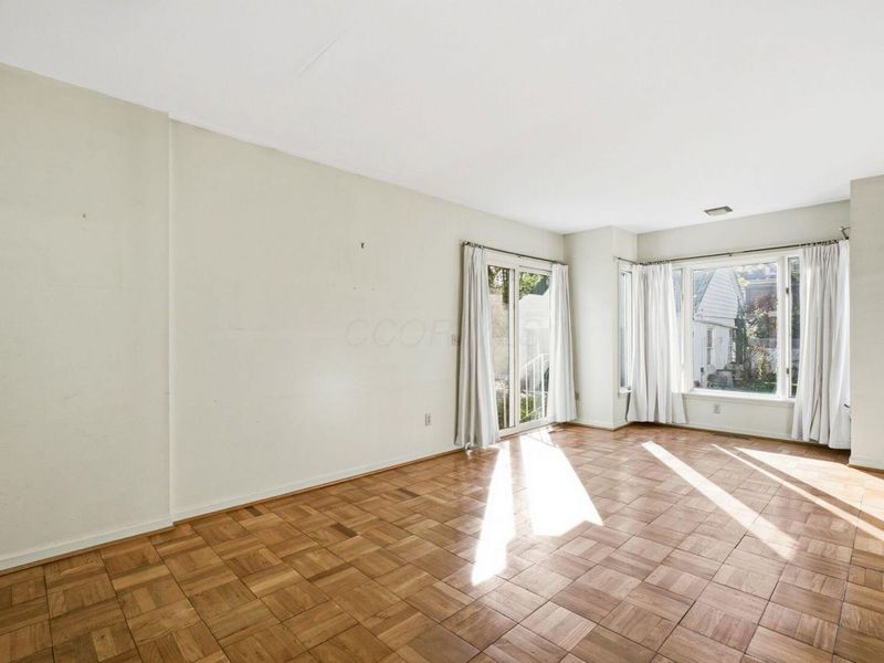 2425 Bryden Road , Columbus, OH 43209 Photo 18