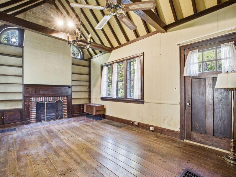 2425 Bryden Road , Columbus, OH 43209 Photo 22