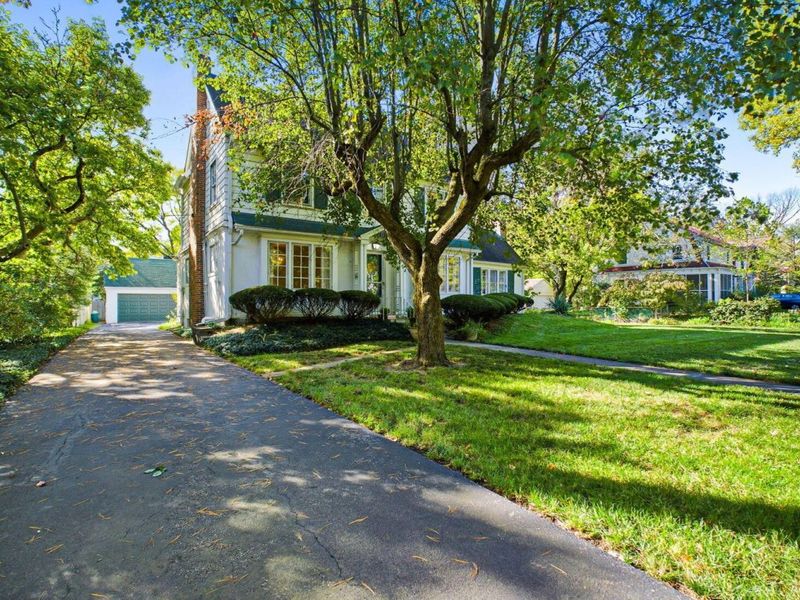 2425 Bryden Road , Columbus, OH 43209 Photo 3