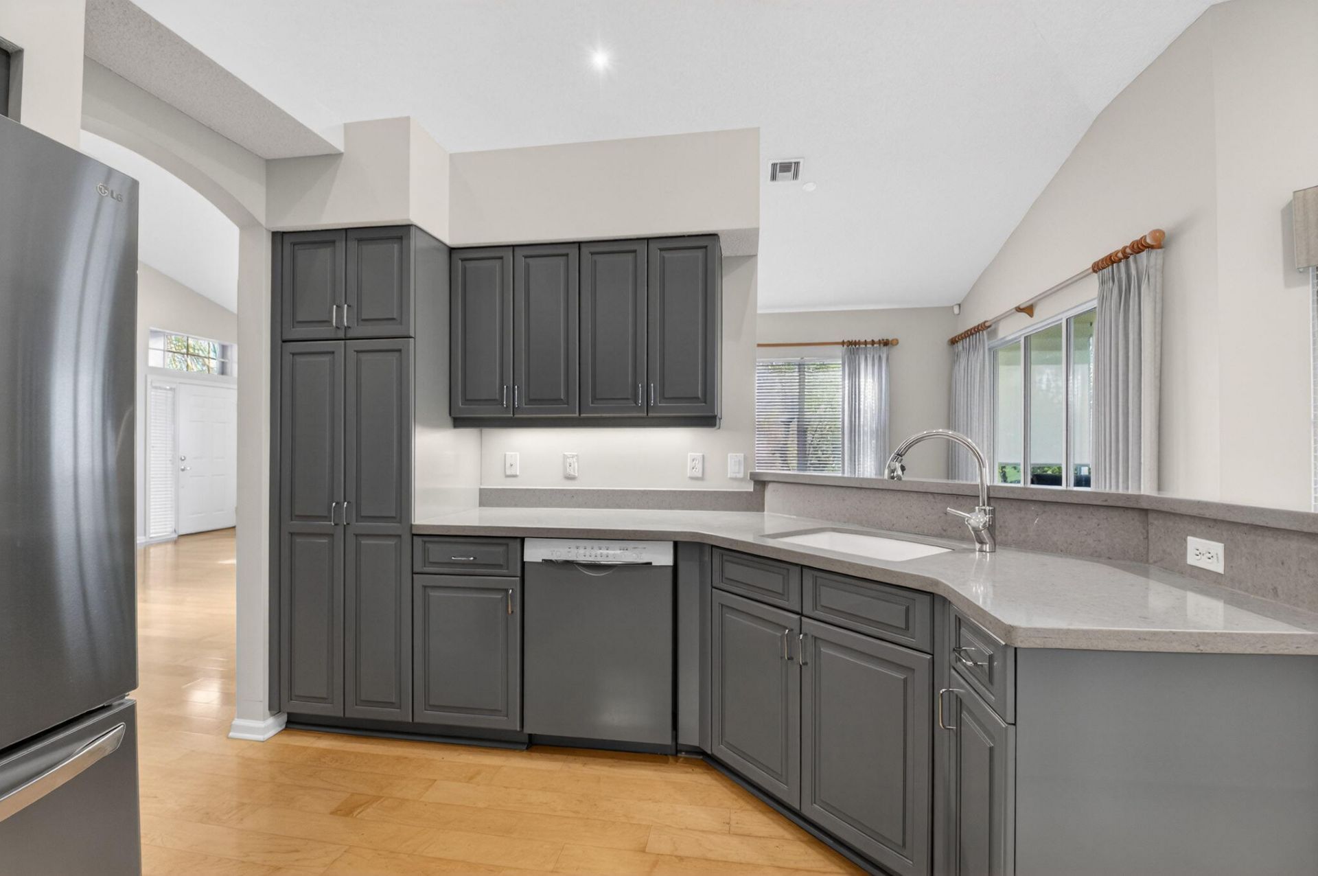 6894 Swan Sea Lane, Boynton Beach, FL 33472 Photo