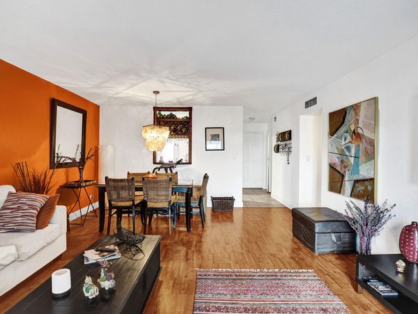 218 NE 12th Avenue, Unit 401, Hallandale Beach, FL 33009