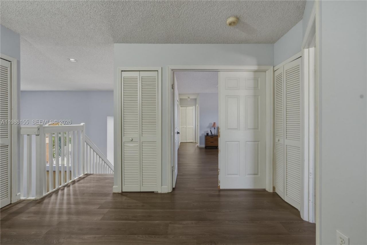 13237 NW 11th St, Miami, FL 33182 Photo