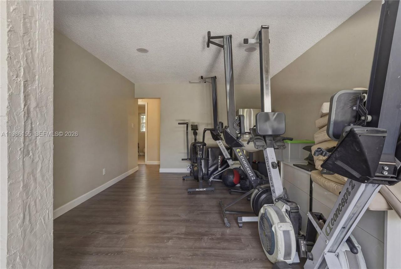 13237 NW 11th St, Miami, FL 33182 Photo