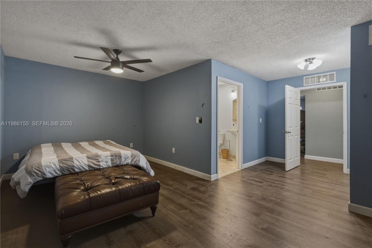 13237 NW 11th St, Miami, FL 33182 Photo