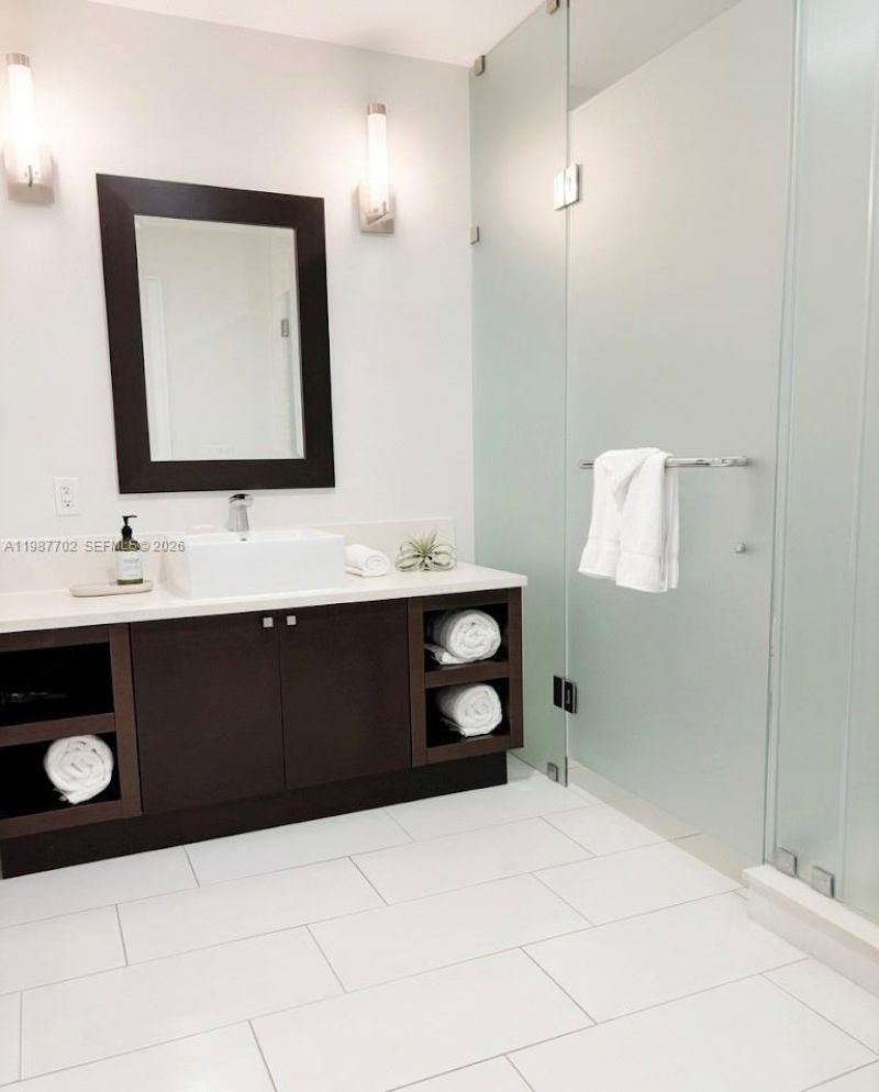 5300 NW 87th Ave , Unit 1109, Doral, FL 33178 Photo