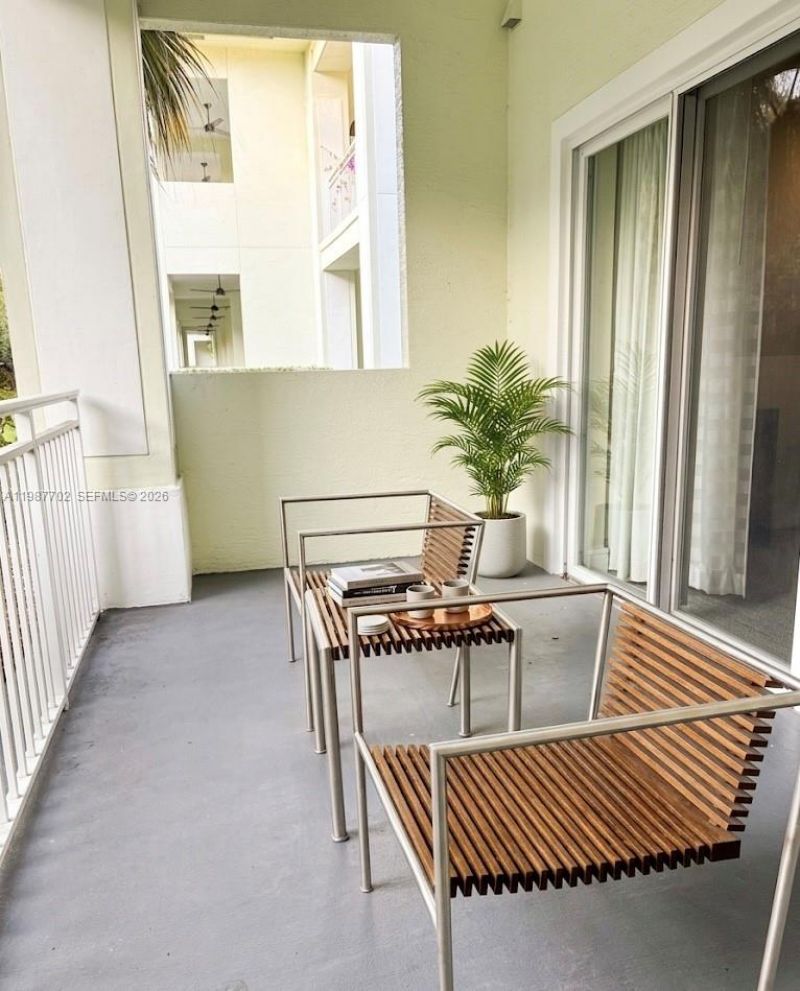 5300 NW 87th Ave , Unit 1109, Doral, FL 33178 Photo