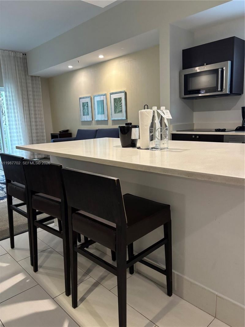 5300 NW 87th Ave , Unit 1109, Doral, FL 33178 Photo