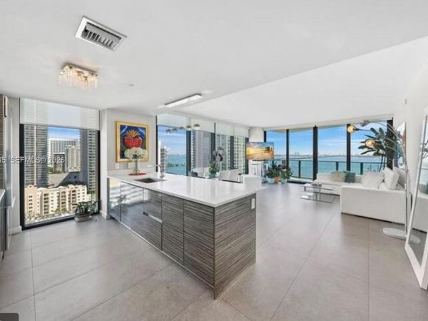 460 NE 28th St, Unit 2001, Miami, FL 33137