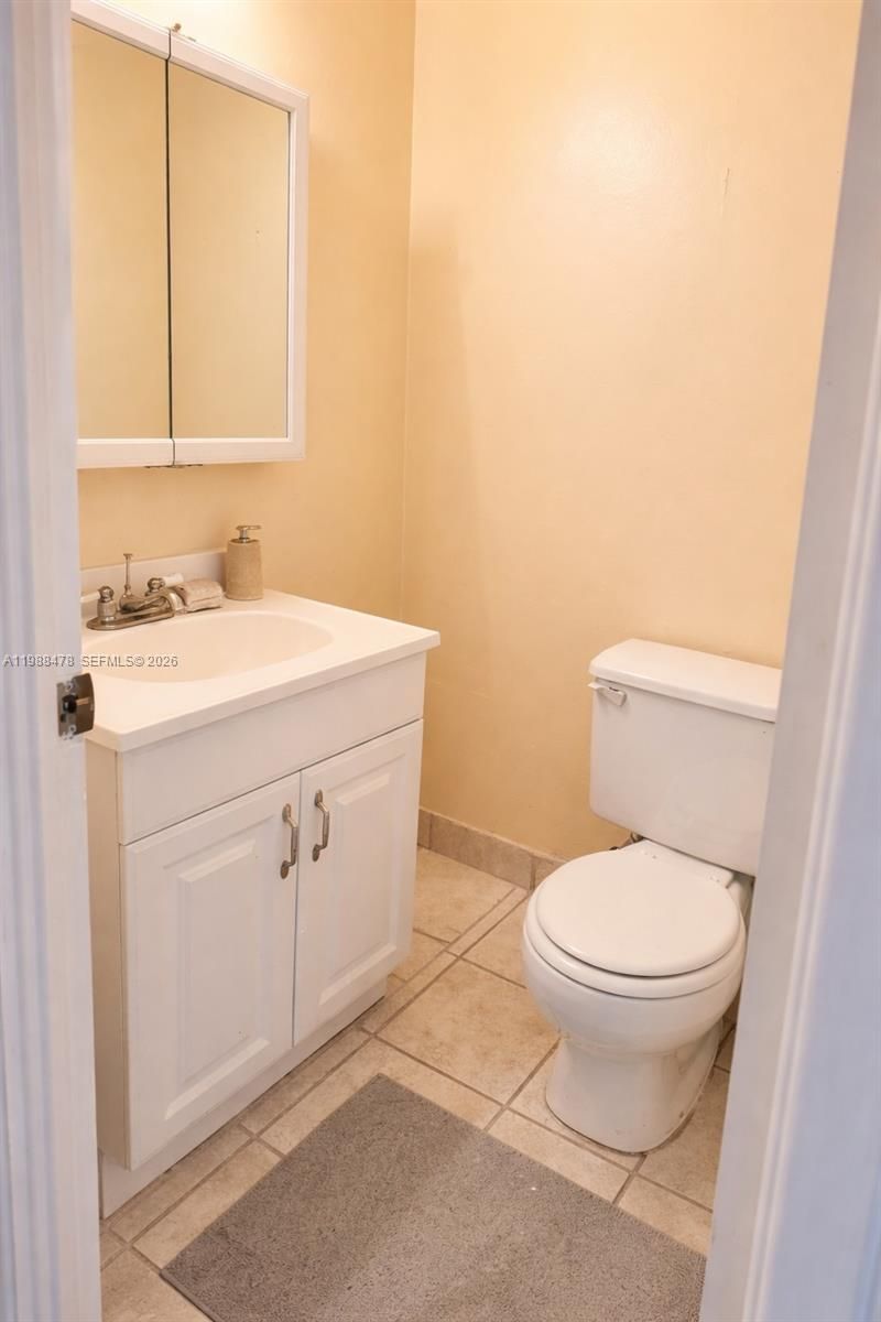 500 Bayview Dr , Unit 1225, Sunny Isles Beach, FL 33160 Photo