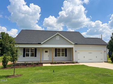 570 Springtooth Drive, Zebulon, NC 27597