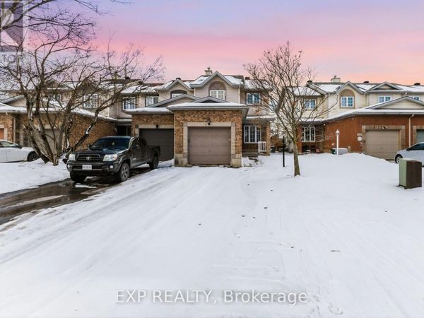 1116 Ballantyne Drive, Ottawa, ON K4A4C6