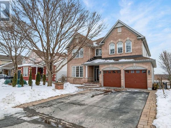 453 Keith Crescent , Ottawa, ON K1W0A5