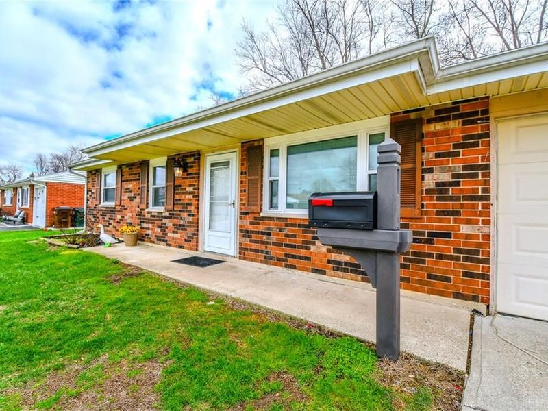 2015 Pennsylvania Drive, Xenia, OH 45385 Photo 4