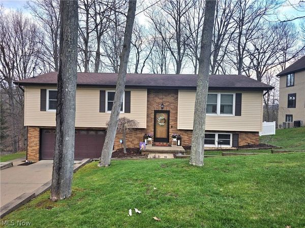 117 Westminster Drive , St Clairsville, OH 43950