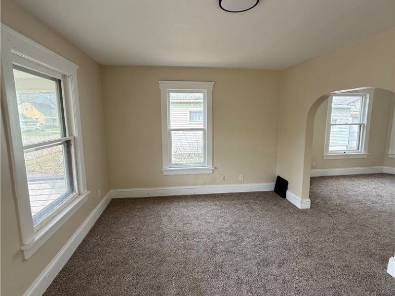 2213 17th Street NE, Canton, OH 44705 Photo 2