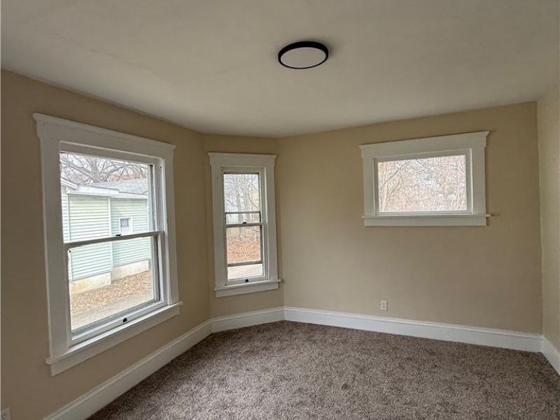 2213 17th Street NE, Canton, OH 44705 Photo 3