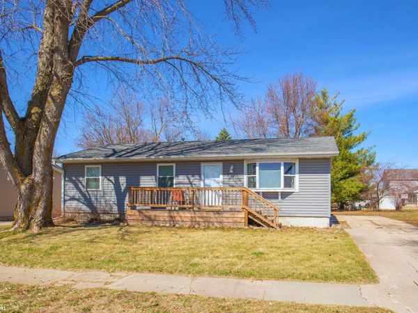 2313 E Spruce Street, Algona, IA 50511