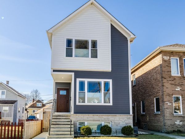 5739 W Grover Street , Chicago, IL 60630