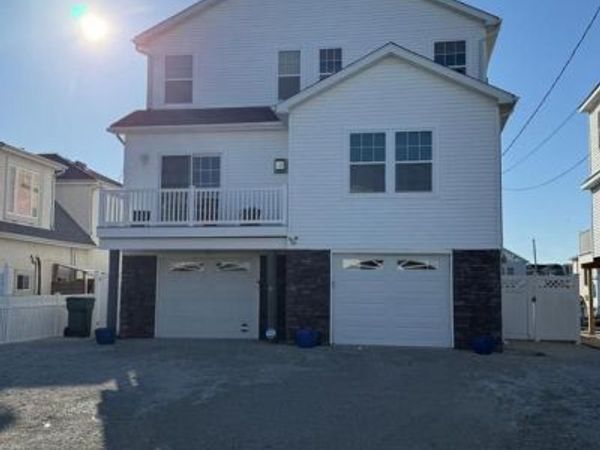 51 S SPINNAKER DRIVE, TUCKERTON, NJ 08087