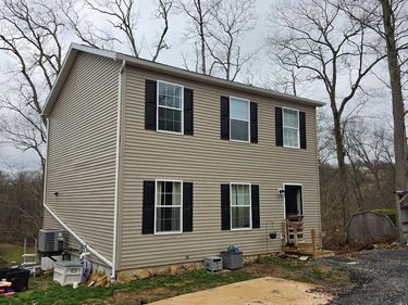 6784 HERBST ROAD, RED LION, PA 17356