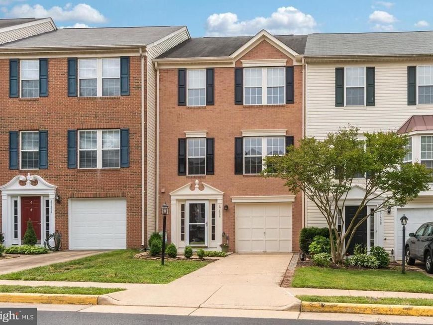 47456 Sharpskin Island Square, Sterling, VA 20165 Main Photo