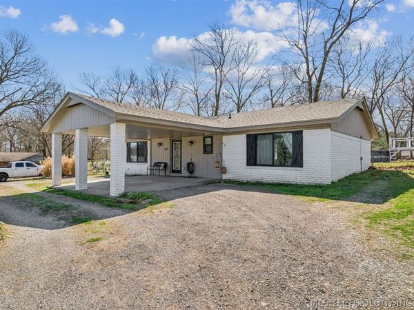 1716 Kenwood Road, Salina, OK 74365