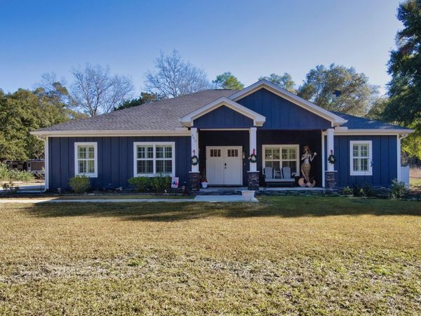 342 Eastern Street, Freeport, FL 32439