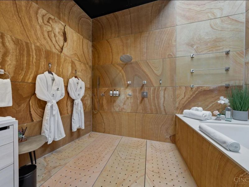 1059 Celestial Street, Cincinnati, OH 45202 Photo 11