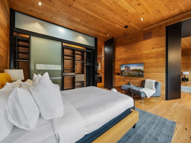 1059 Celestial Street, Cincinnati, OH 45202 Photo 13