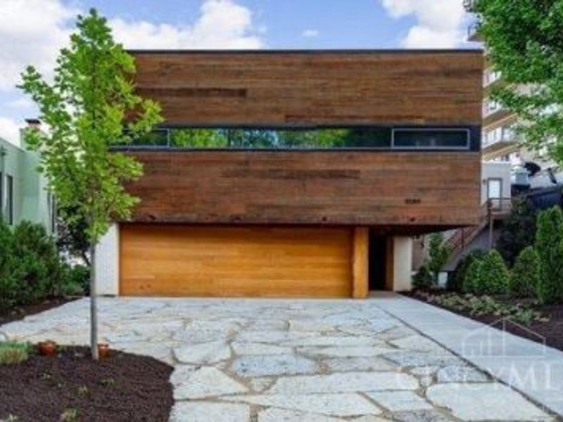 1059 Celestial Street, Cincinnati, OH 45202 Photo 3