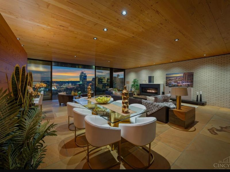 1059 Celestial Street, Cincinnati, OH 45202 Photo 6