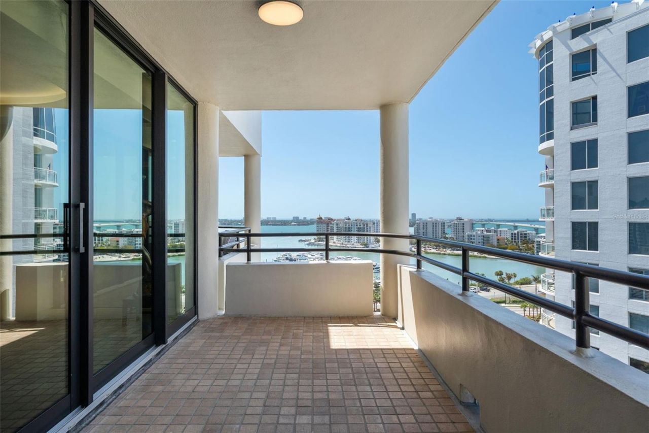 1255 N Gulfstream Avenue, Unit 1501, Sarasota, FL 34236 Photo