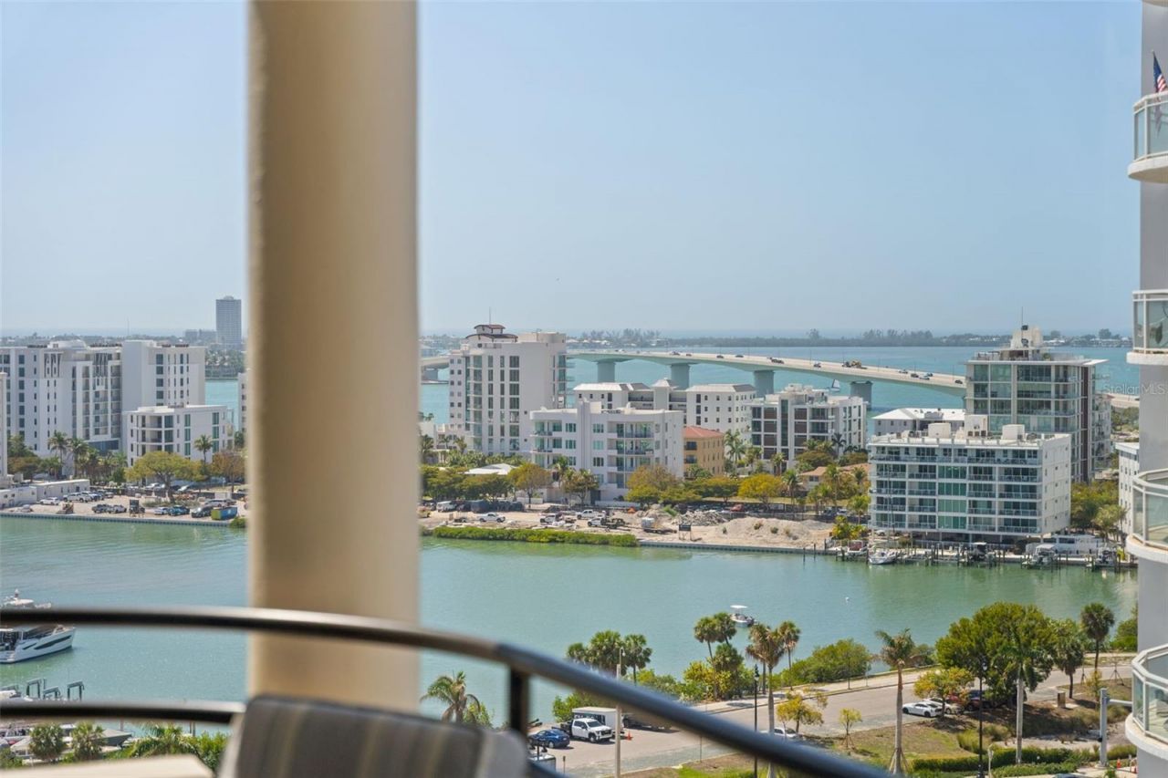 1255 N Gulfstream Avenue, Unit 1501, Sarasota, FL 34236 Photo