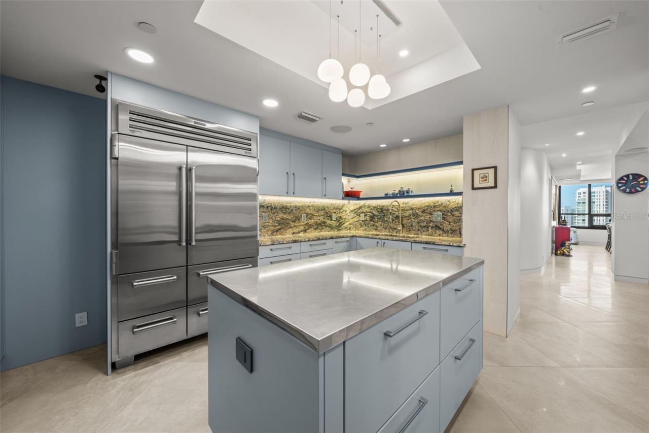 1255 N Gulfstream Avenue, Unit 1501, Sarasota, FL 34236 Photo