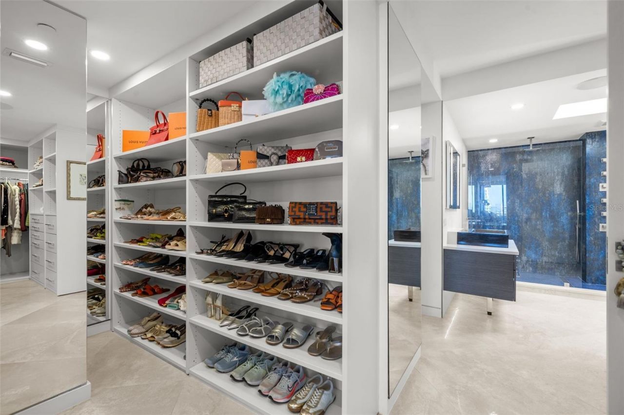 1255 N Gulfstream Avenue, Unit 1501, Sarasota, FL 34236 Photo