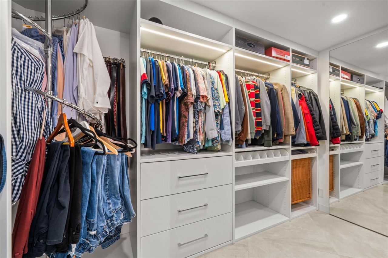 1255 N Gulfstream Avenue, Unit 1501, Sarasota, FL 34236 Photo