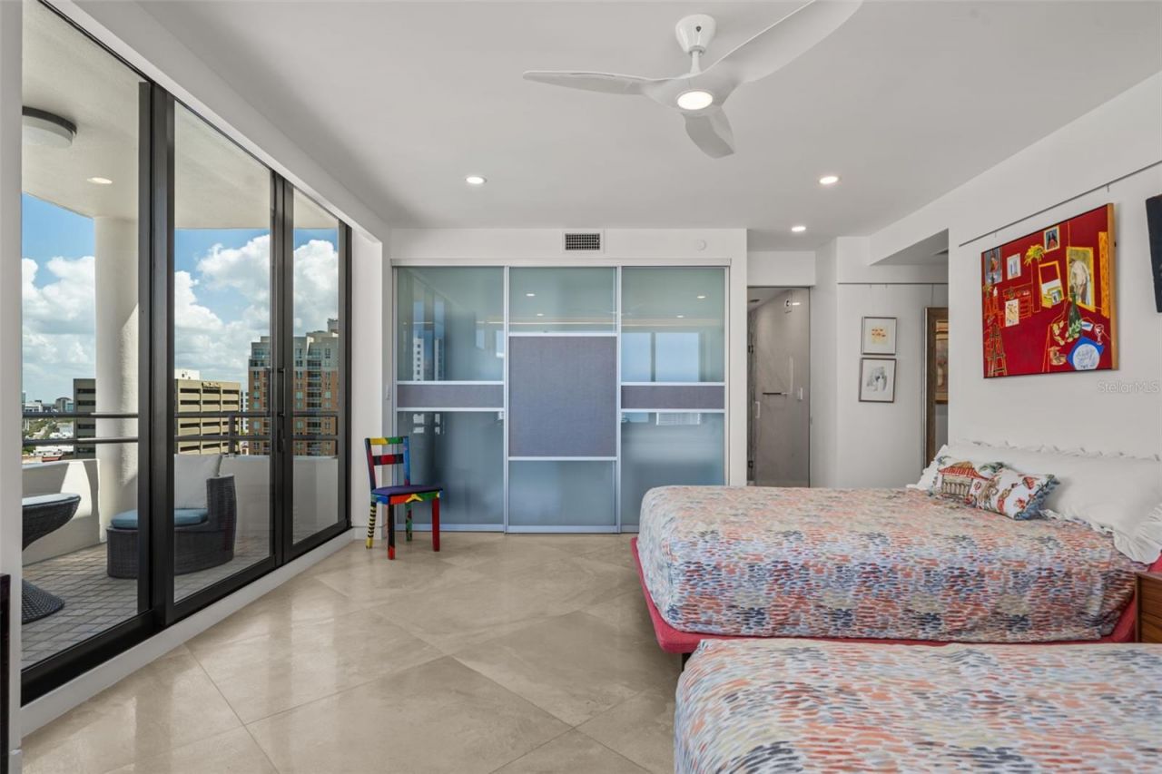 1255 N Gulfstream Avenue, Unit 1501, Sarasota, FL 34236 Photo