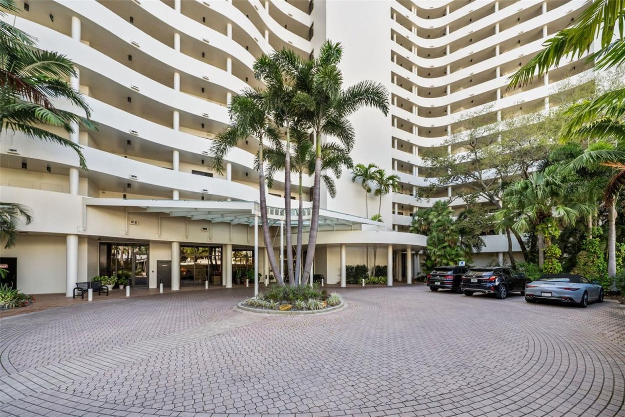 1255 N Gulfstream Avenue, Unit 1501, Sarasota, FL 34236 Photo