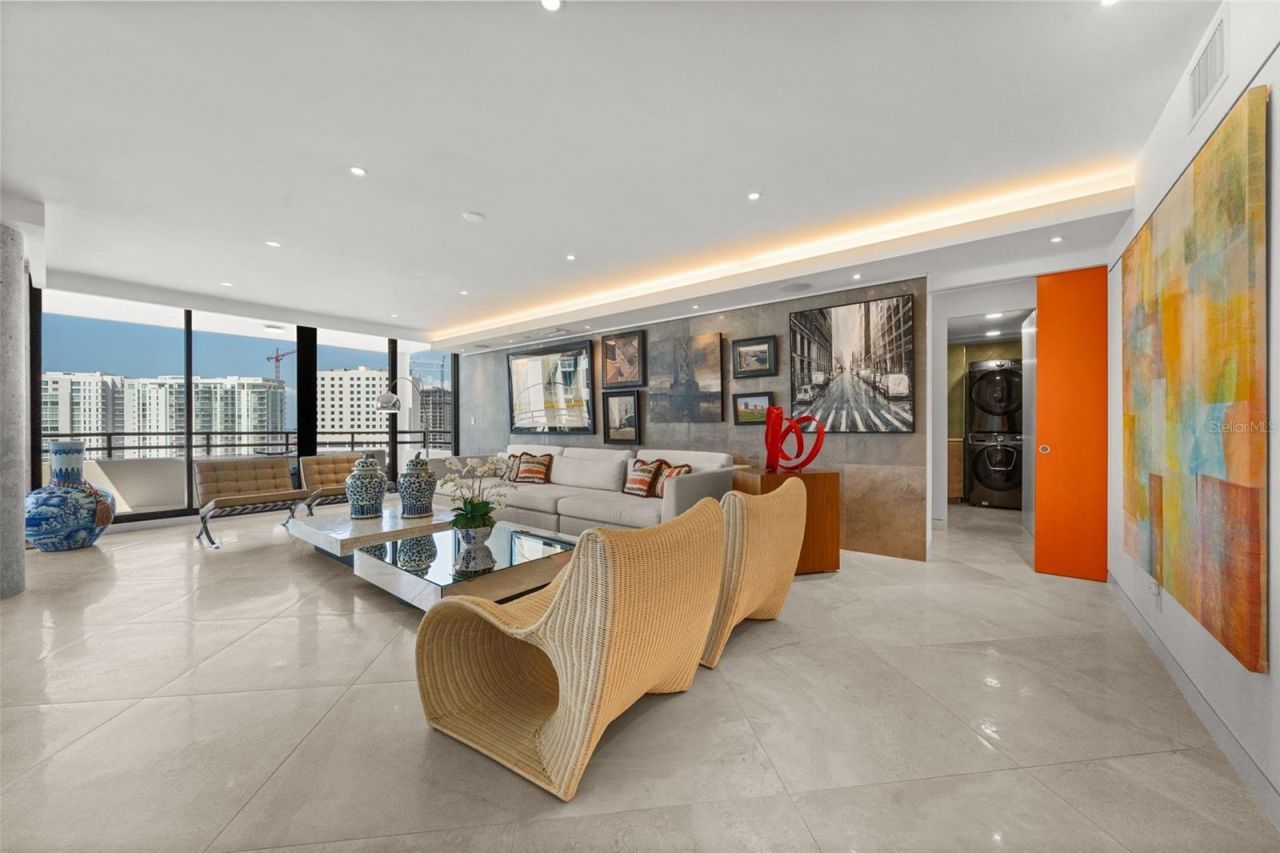 1255 N Gulfstream Avenue, Unit 1501, Sarasota, FL 34236 Photo