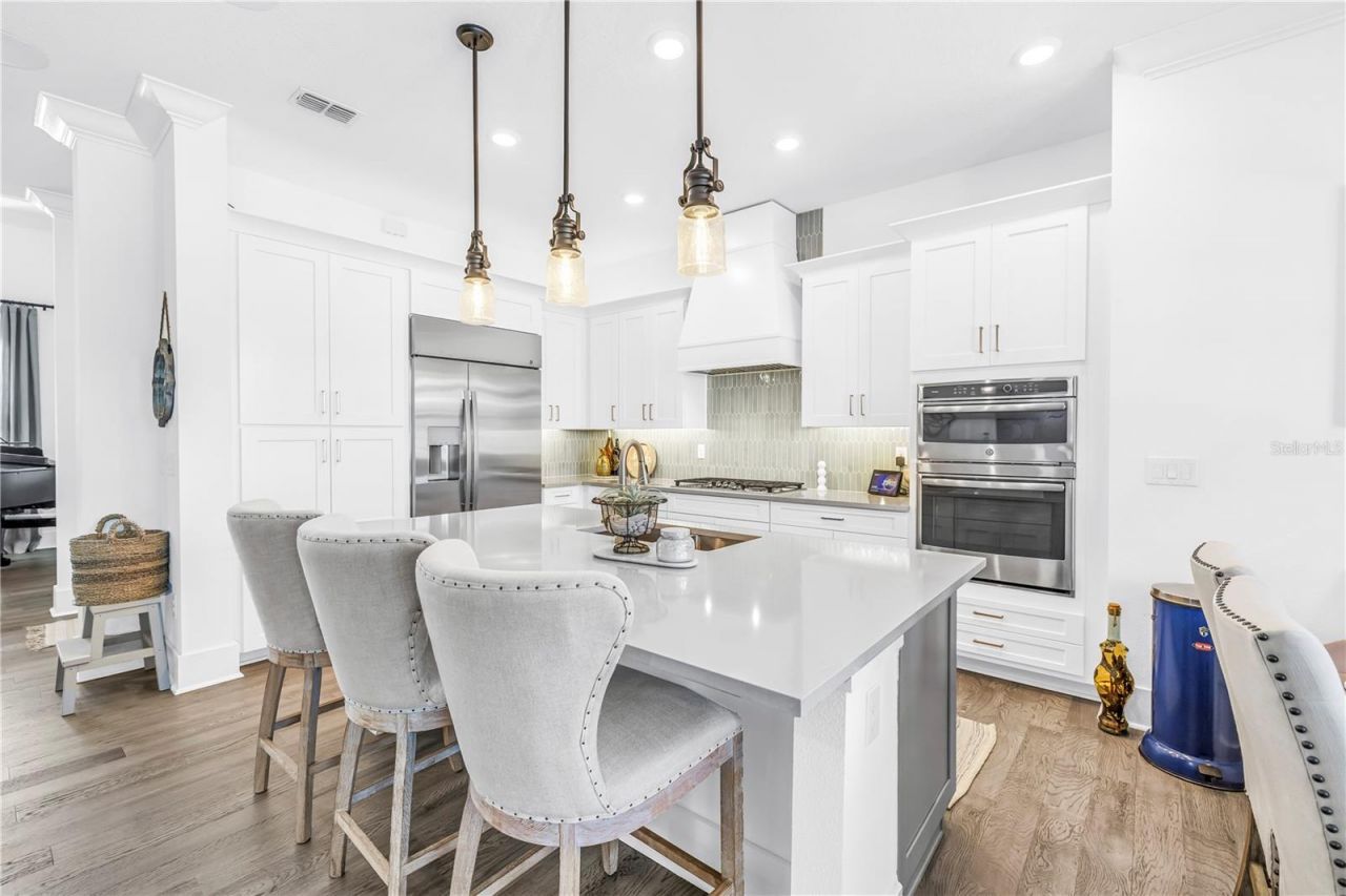 513 17th Avenue E, Palmetto, FL 34221 Photo