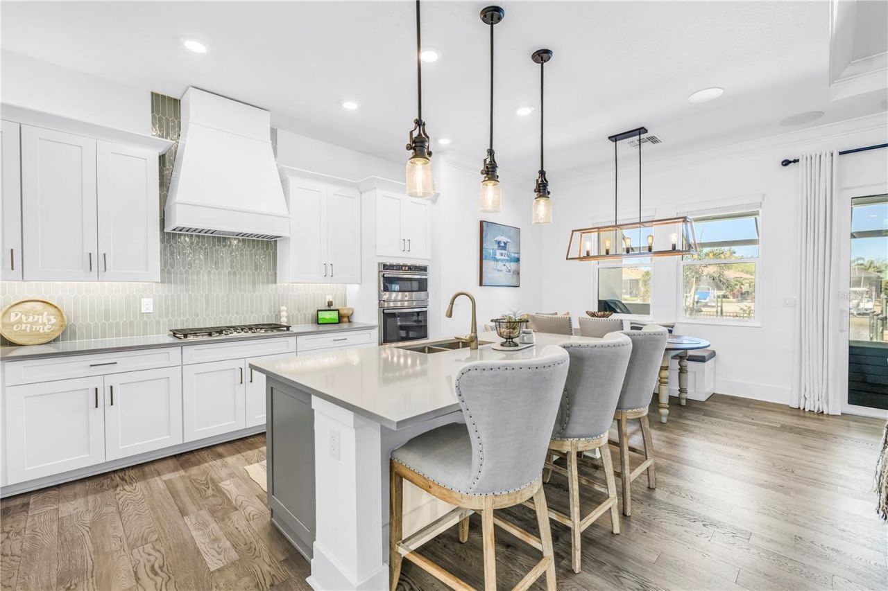 513 17th Avenue E, Palmetto, FL 34221 Photo