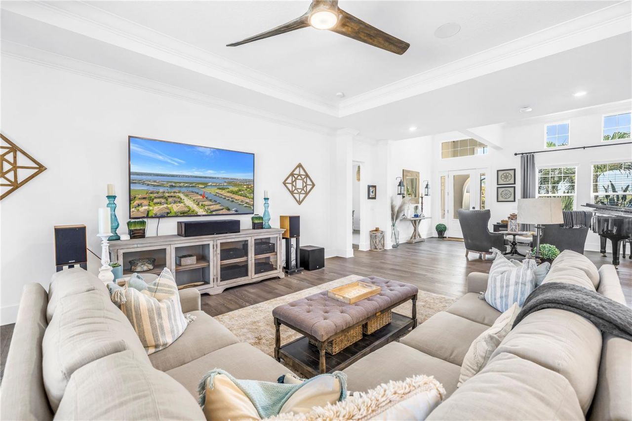 513 17th Avenue E, Palmetto, FL 34221 Photo