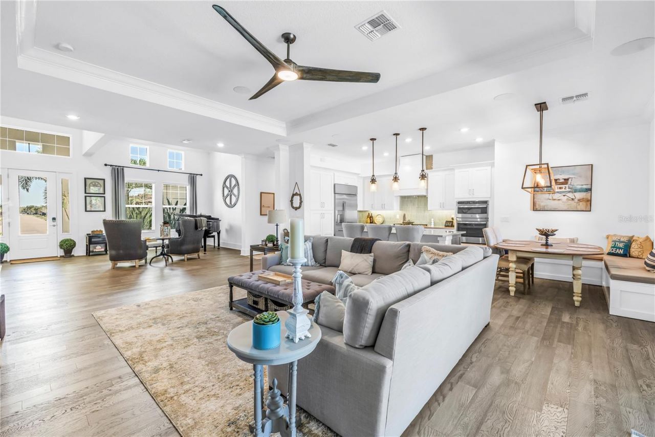 513 17th Avenue E, Palmetto, FL 34221 Photo