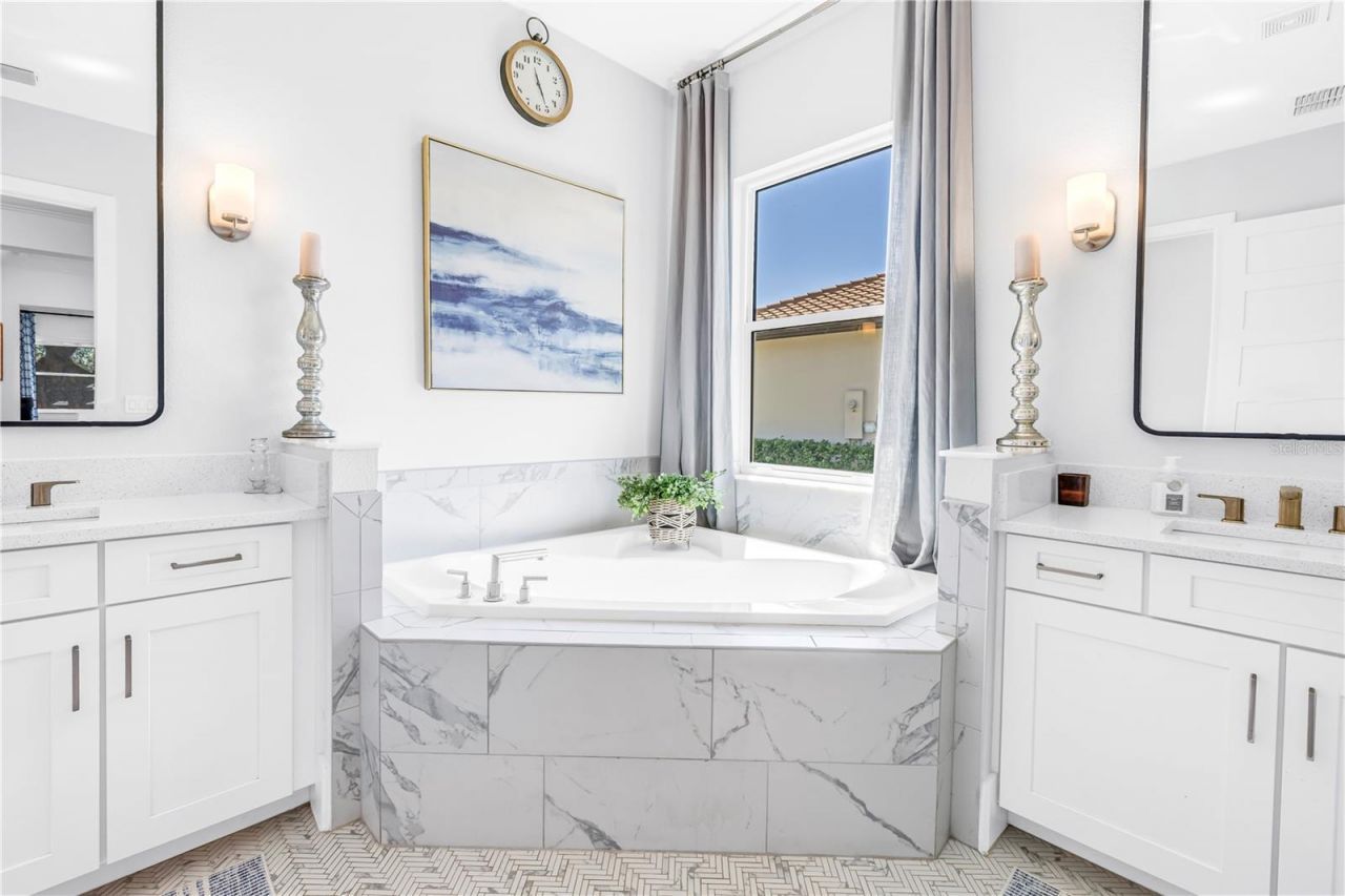 513 17th Avenue E, Palmetto, FL 34221 Photo