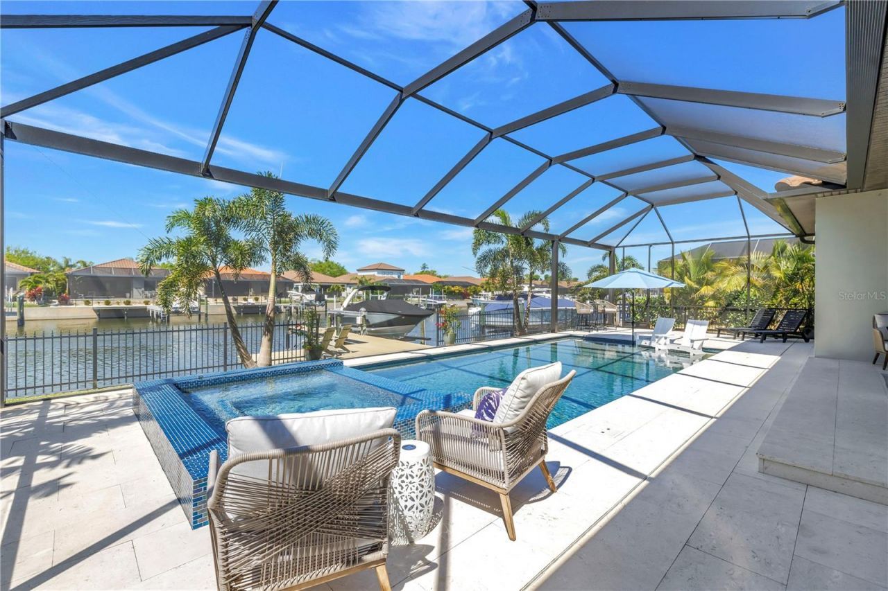 513 17th Avenue E, Palmetto, FL 34221 Photo