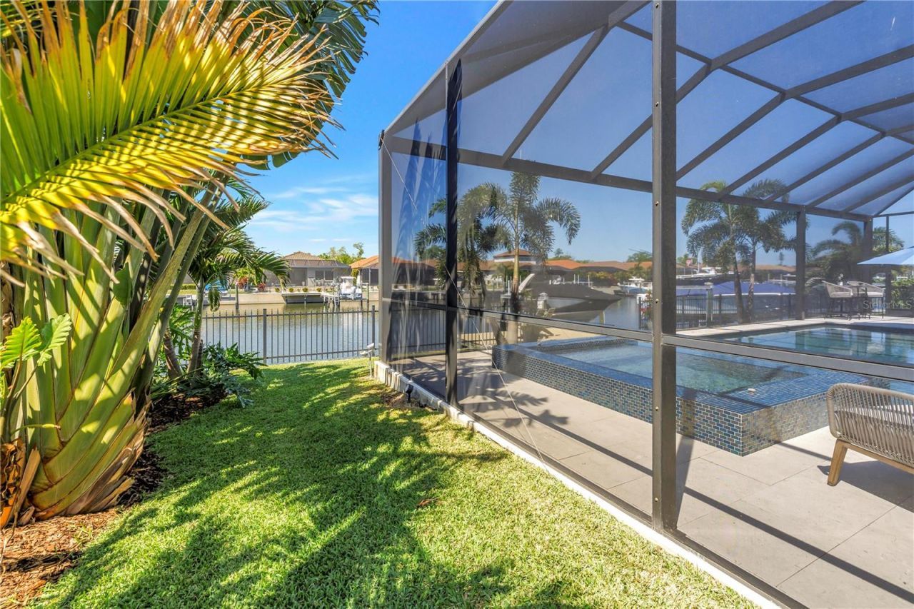 513 17th Avenue E, Palmetto, FL 34221 Photo