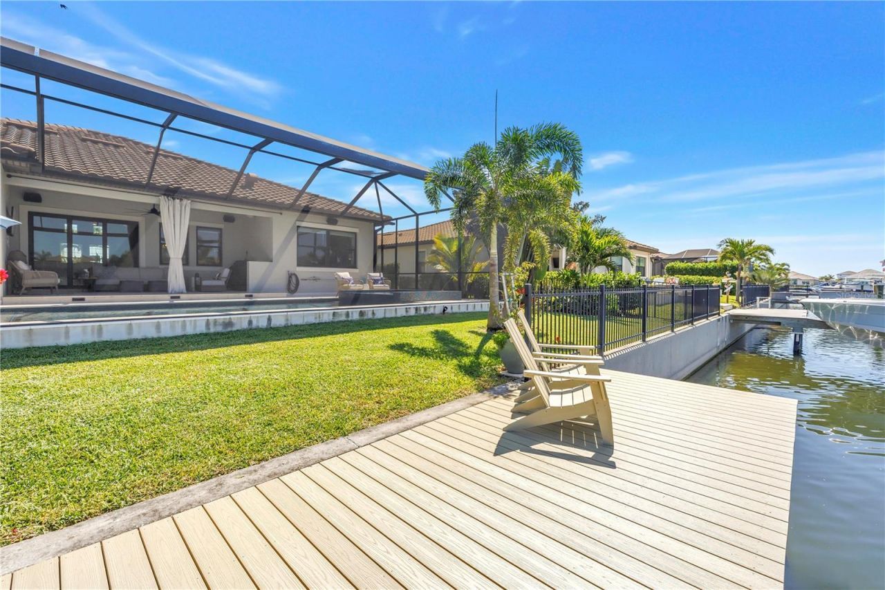 513 17th Avenue E, Palmetto, FL 34221 Photo