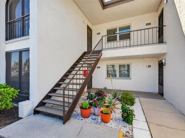 7701 STARKEY ROAD, Unit 602, SEMINOLE, FL 33777