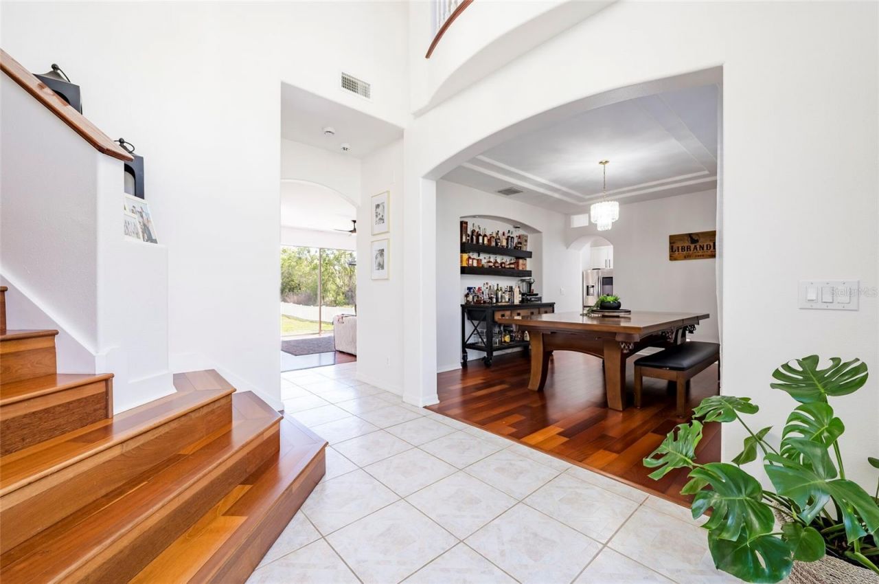 212 Excalibur Court, Brandon, FL 33511 Photo